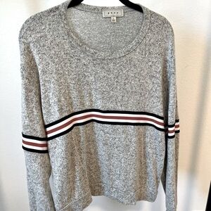 GAZE‎ Women’s Gray Striped Sweater Size Large